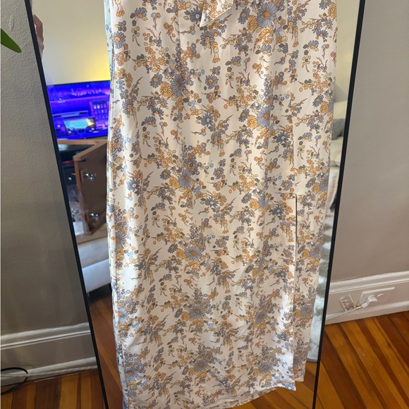 Abercrombie Tie-Front Midi Dress - Picture 7 of 9